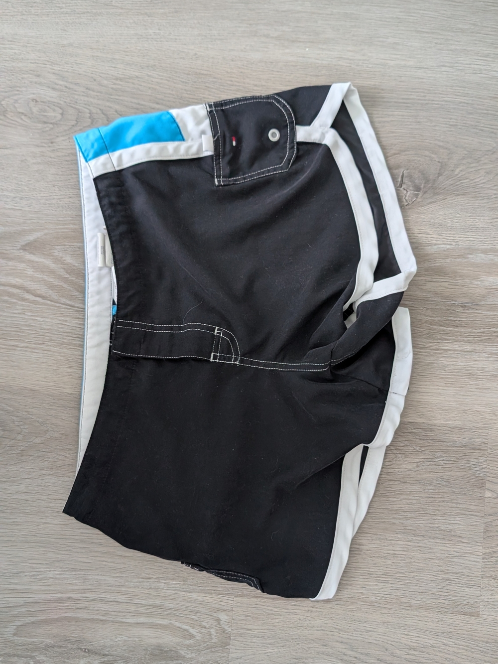 Blue Crush Vibes Tommy Hilfiger Black 1990s/2000s Swim Shorts